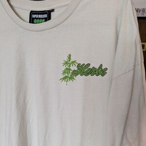 Super Massive Herbs Flower Shop T-shirt🫠💚